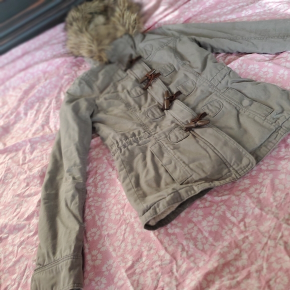 Coat - Picture 2 of 16